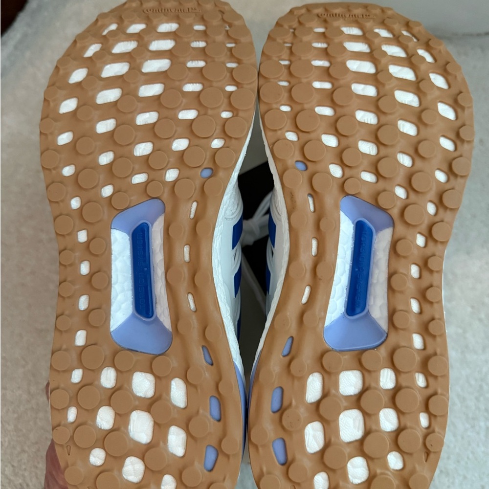 Adidas Ultraboost 1.0 White with Blue Highlights - Picture 4 of 8